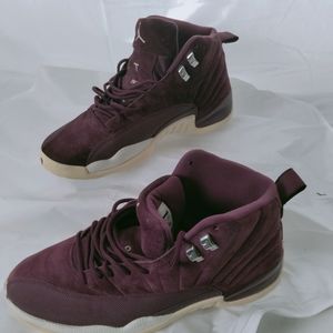 Authentic Jordan retro 12 burgundy Air Jordan 11.5